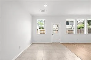 16546 Cairngrove Ln — Photo 13