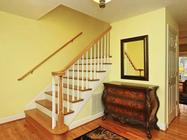 8437 Lancaz Way, Linden, NC 28356