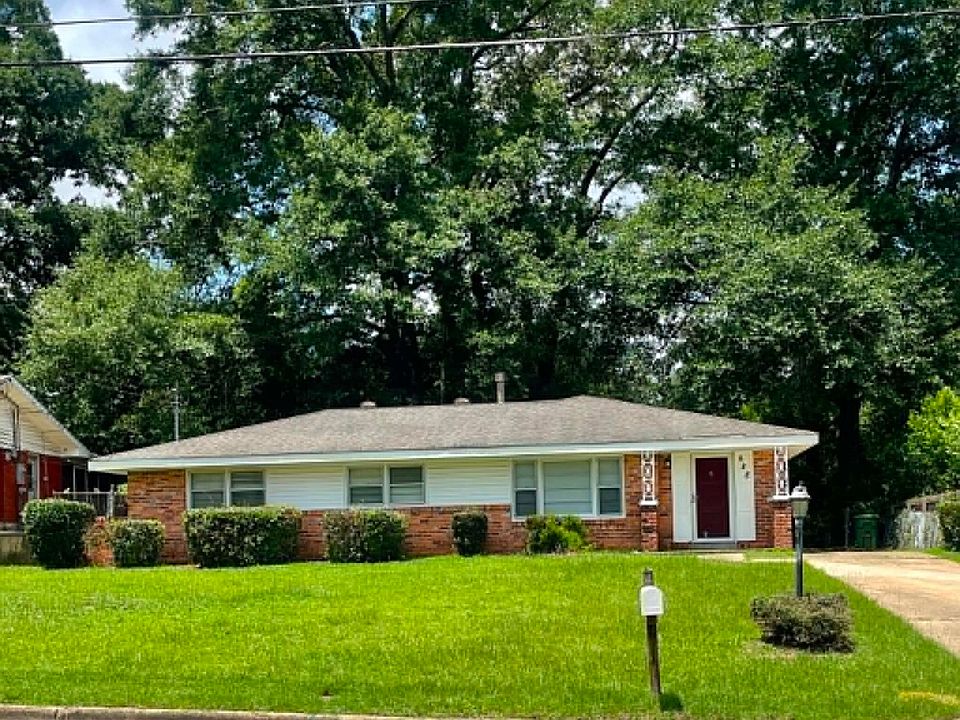 1st image of 688 Joryne Dr