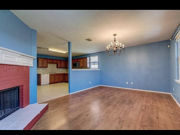 3rd image of 7456 Candler Dr