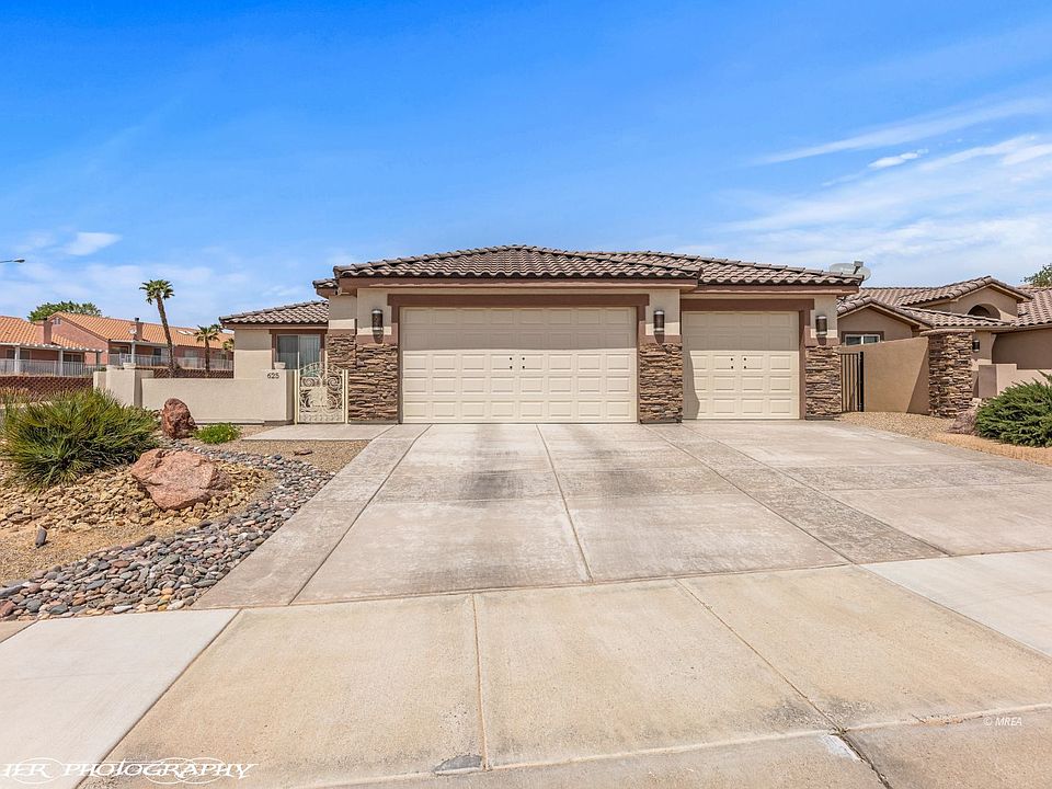 1st image of 625 Chaparral Dr