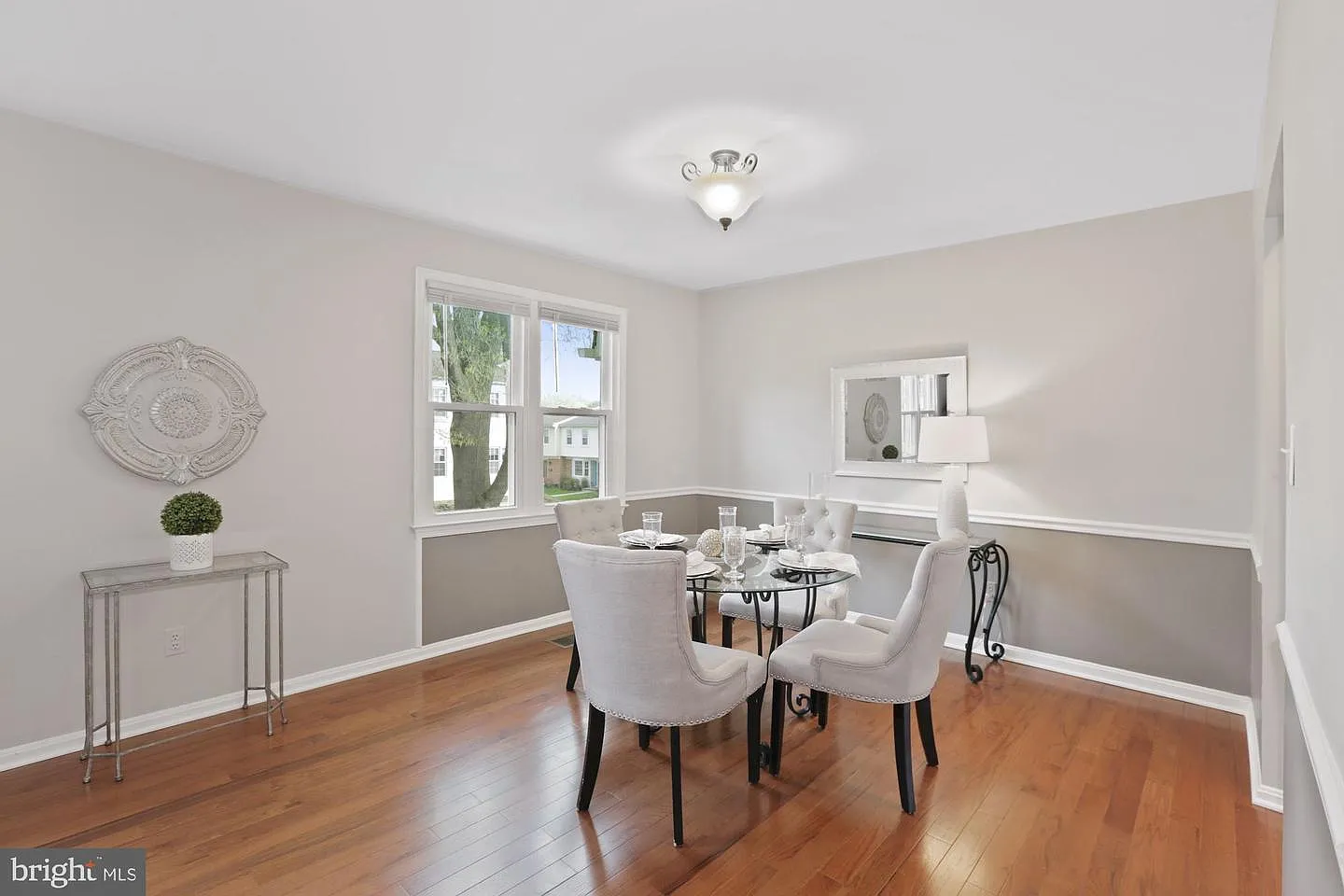 3 bed, 2208 sqft, $2,750 — Photo 3