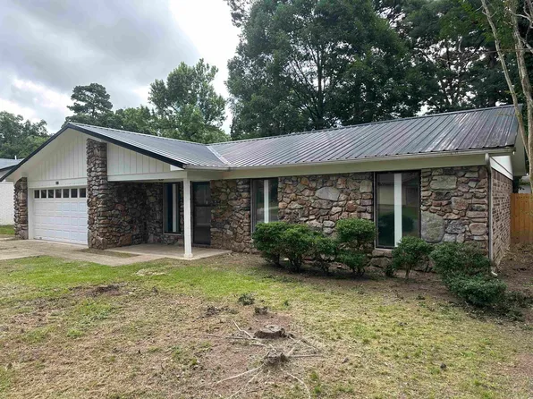 3414 Price Ave, Bryant, AR 72022