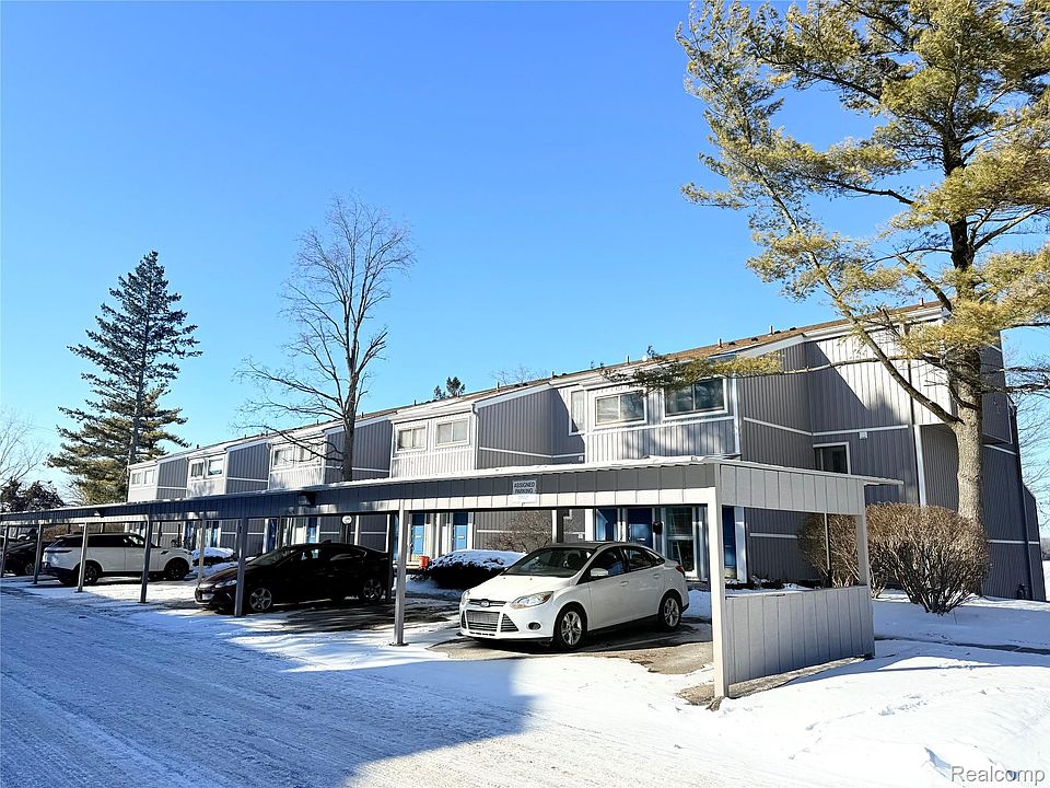 1st image of 9633 Harbour Cove Ct