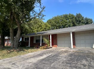 516 Country Meadow Ln, Shiloh, IL