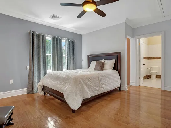 5 Boulevard image 25 of 37