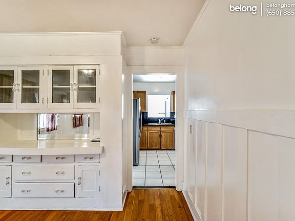 4th image of 4511 S Wilton Pl