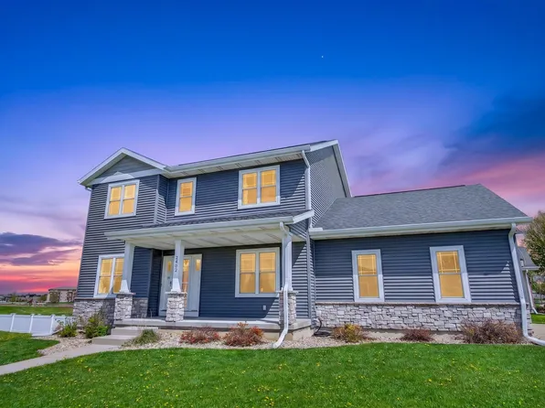 2402 Blue Heron Blvd, Sun Prairie, WI 53590