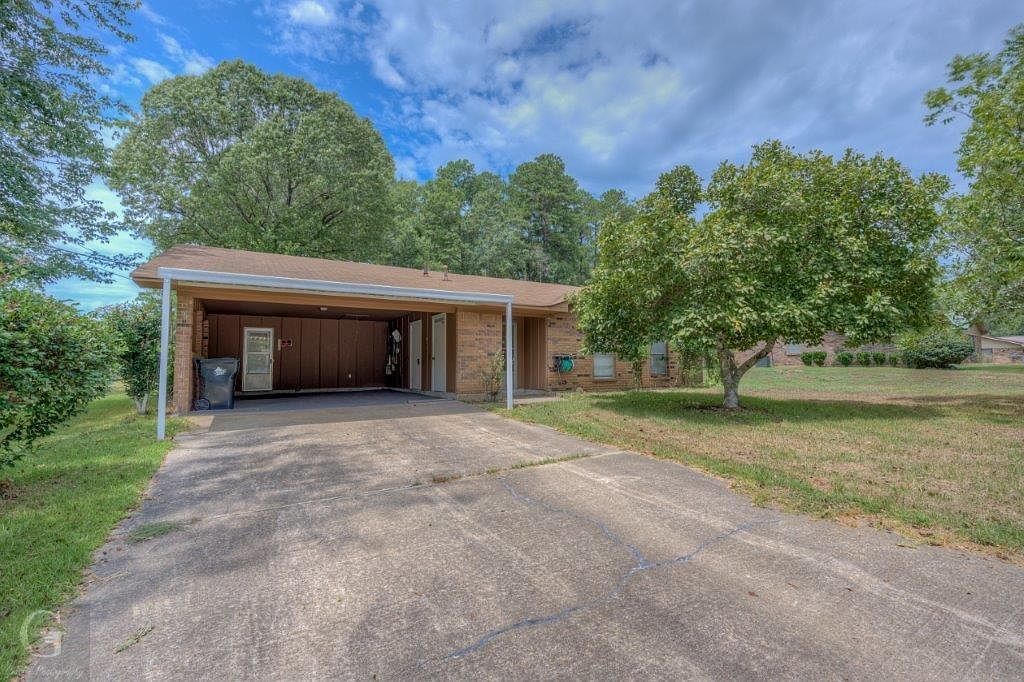 208 Lakewood Dr, Springhill, LA 71075 Zillow