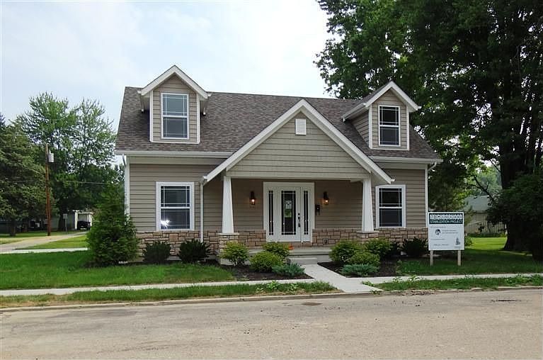1st image of 37 Xenia St