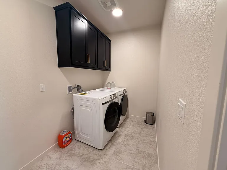 3185 Garden Farms Ave — Photo 4