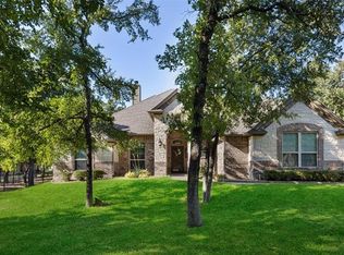 107 Elm Crest Ct, Weatherford, TX 76087
