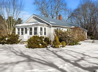 74 College Road, Stratham, NH 03885