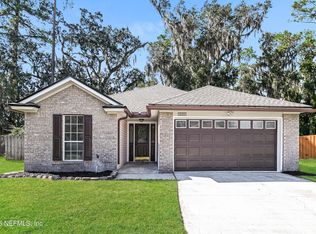 1881 Indian River Dr, Fleming Island, FL 32003