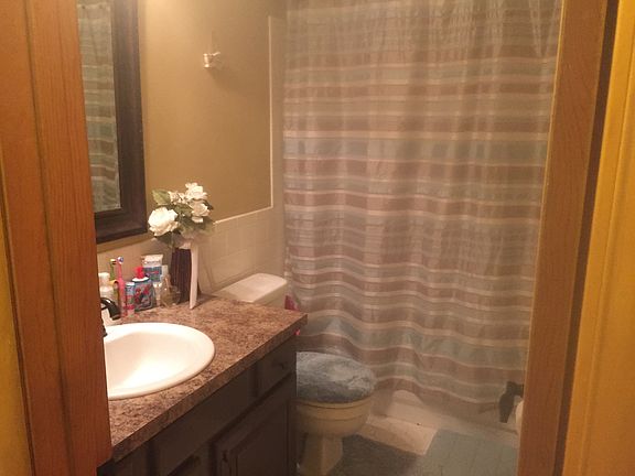 3rd image of 2916 Greenhill Dr
