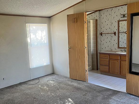 5th image of 910 Juan Diego Ave #1