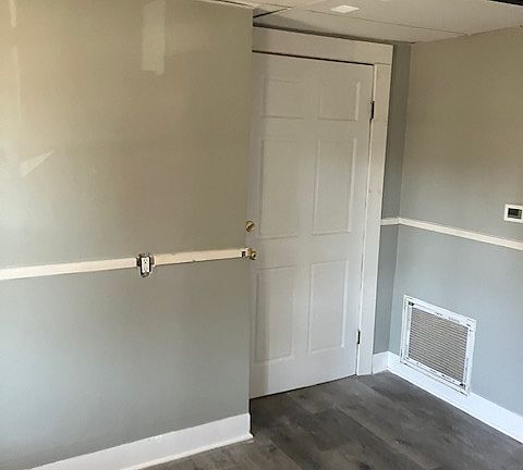 3rd image of 117 W 7th St #2