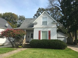 326 S Vine St, Kewanee, IL 61443