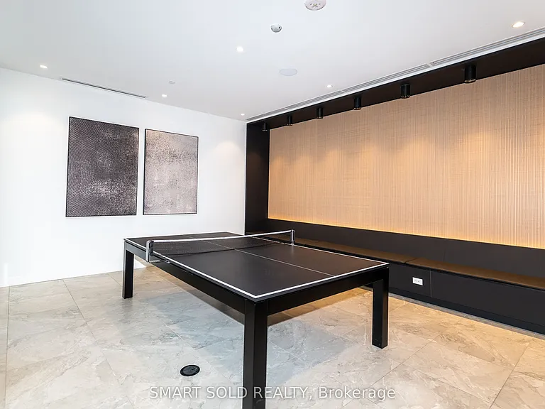 252 Church St #5609 — Photo 25