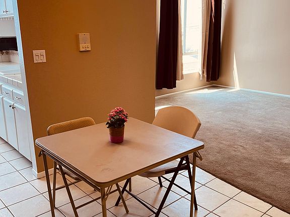 3rd image of 856 N Van Ness Ave APT 7