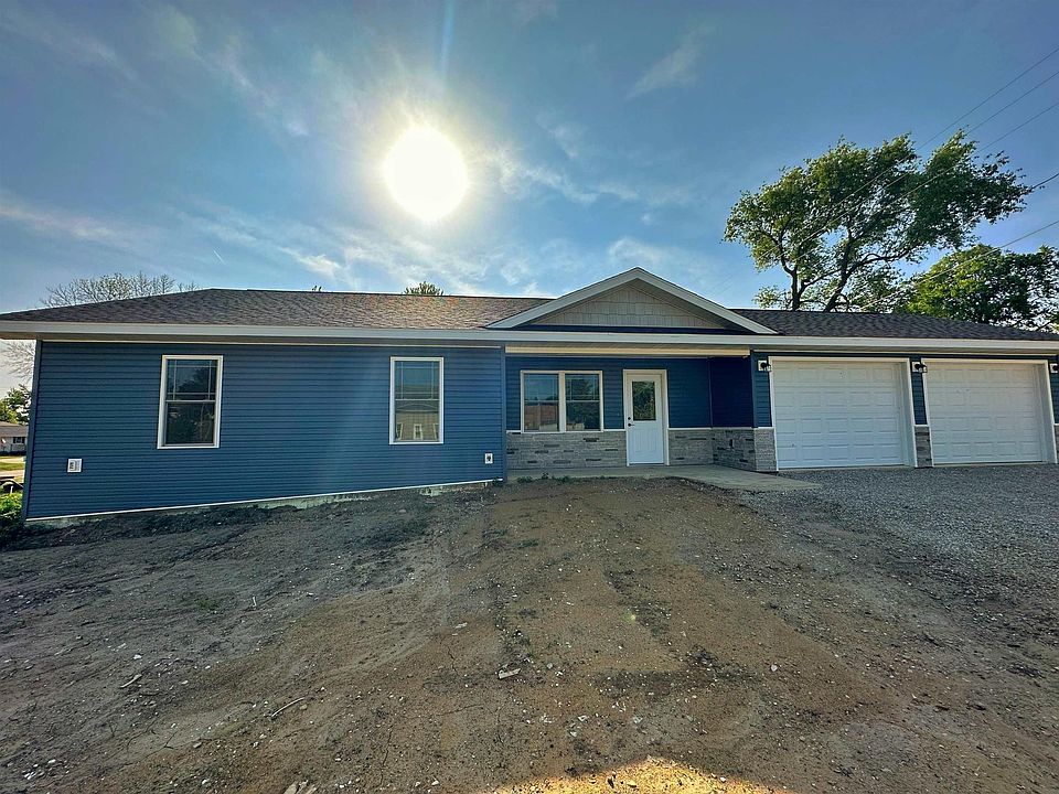 303 S Charles St, Calmar, IA 52132 MLS 20232148 Zillow