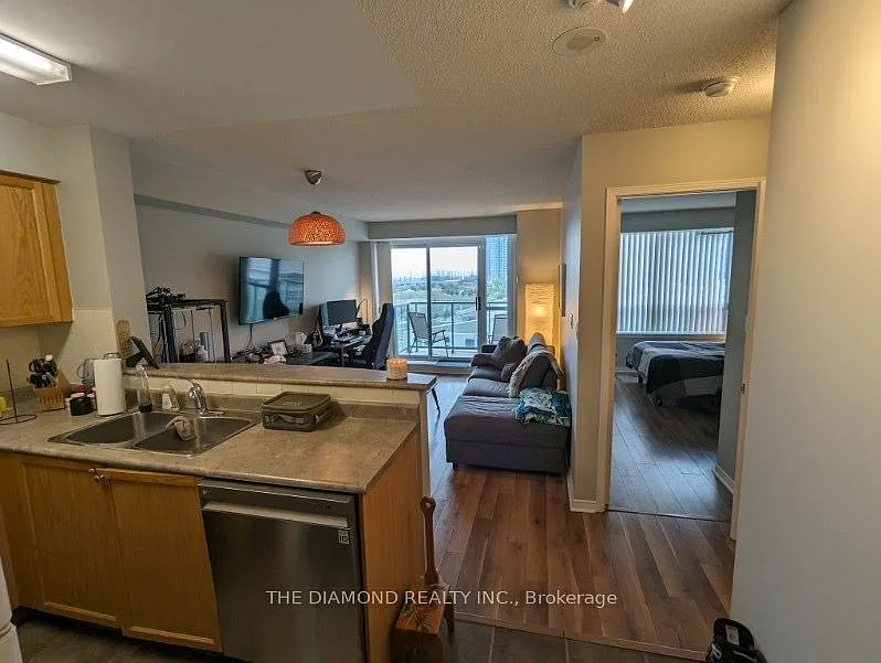 1 bed, $2,300 — Photo 2
