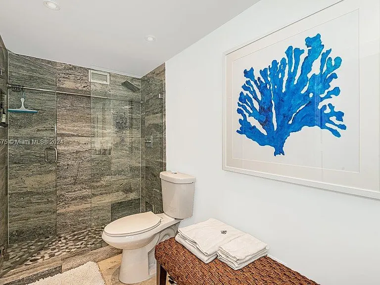 2301 Collins Ave #1117 — Photo 18