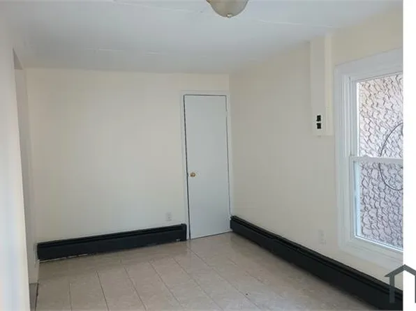 236 Hylan Blvd, Staten Island, NY 10305