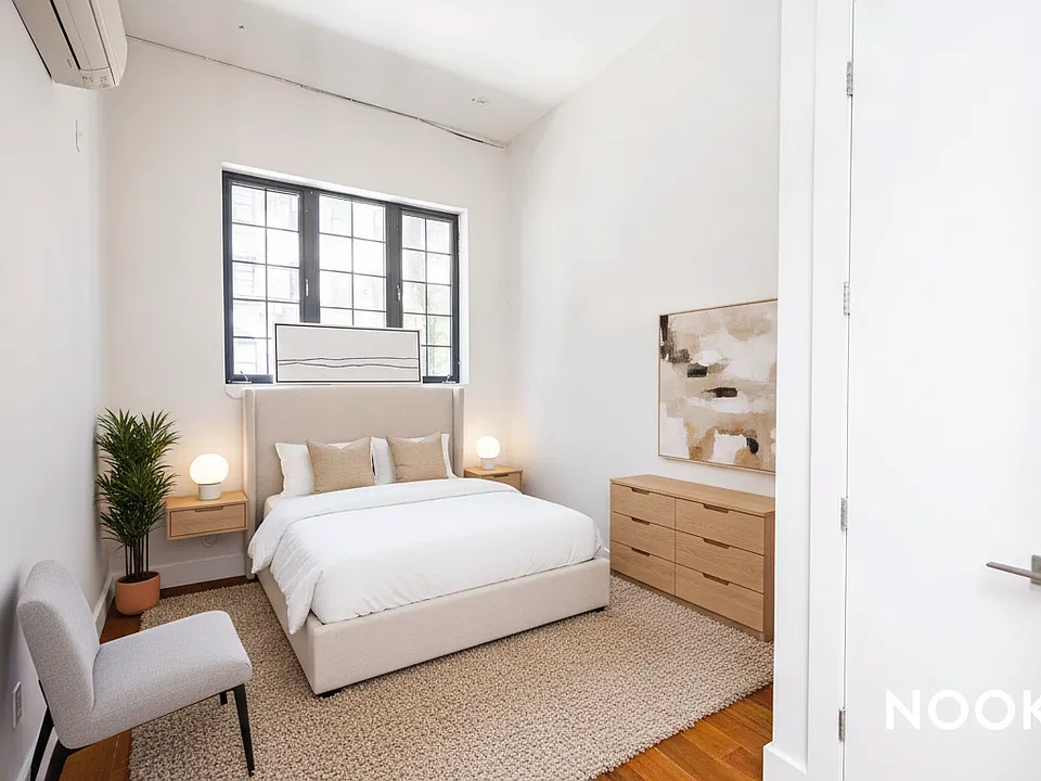 228 Kingsland Ave #1H