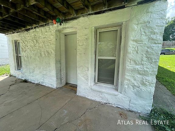 2nd image of 83 N Mill St Unit 2