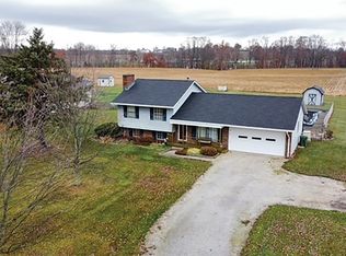 26234 Hartley Rd, Beloit, OH 44609