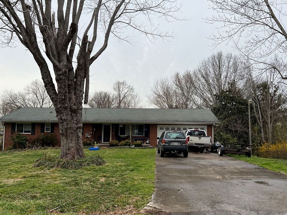 1st image of 625 Greenwich Dr