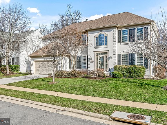 2nd image of 21496 Hearthstone Ct