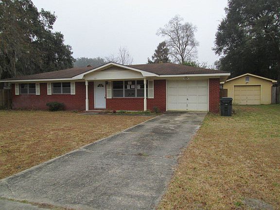 2nd image of 115 Todd Dr