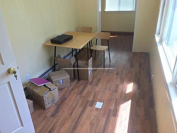 5th image of 15 Clive St #1