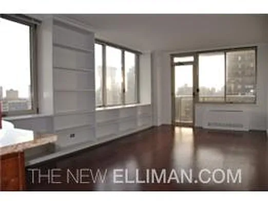 Rented by Douglas Elliman | media 16