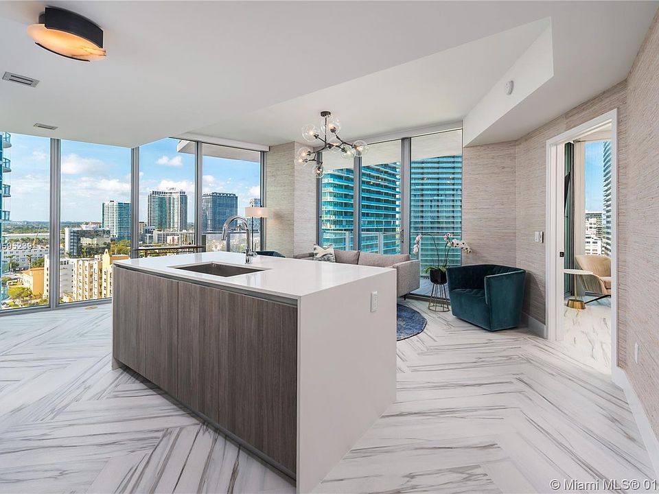 1st image of 2900 NE 7th Ave #1571