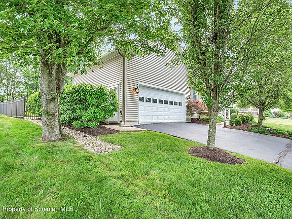 5th image of 1208 Audubon Dr