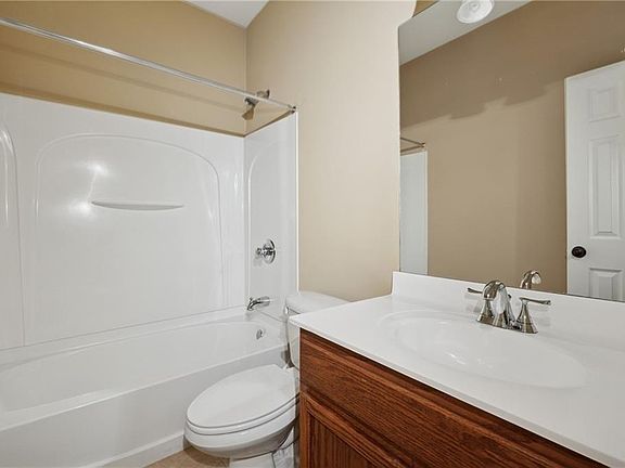 5th image of 6153 Indian Wood Cir SE