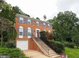 16078 Deer Park Dr, Dumfries, VA 22025
