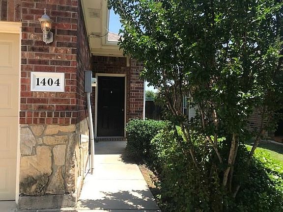 2nd image of 1404 Piedmont Dr