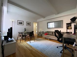 333 E 43rd St APT 420, New York, NY 10017