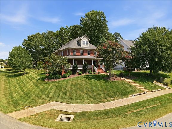 2nd image of 3100 Sapling Dr