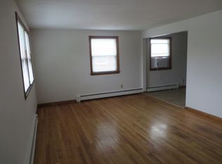 5806 Russett Rd APT 3, Madison, WI 53711