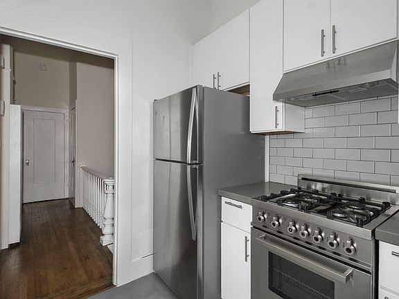 3rd image of 3374 21st St