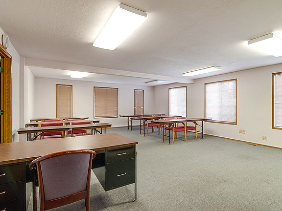 5th image of 9100 Bridgeport Wy Sw #A