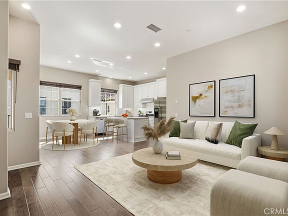 3rd image of 142 Firefly