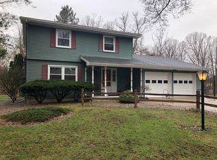 3815 Wisteria Ln, Dewitt, MI