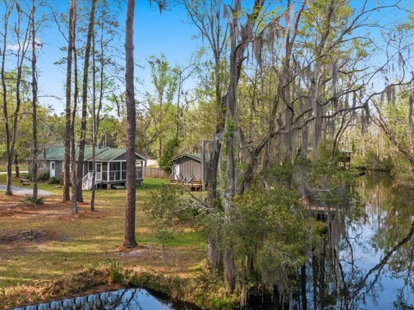 158 Crumley Rd, Walterboro, SC 29488