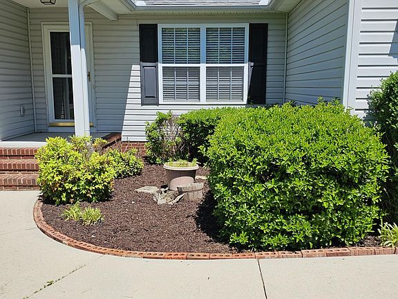 5th image of 1124 E Deer Creek Dr